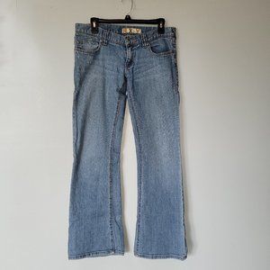 Roxy JUNIORS Boot Cut Jeans - Washed never worn!